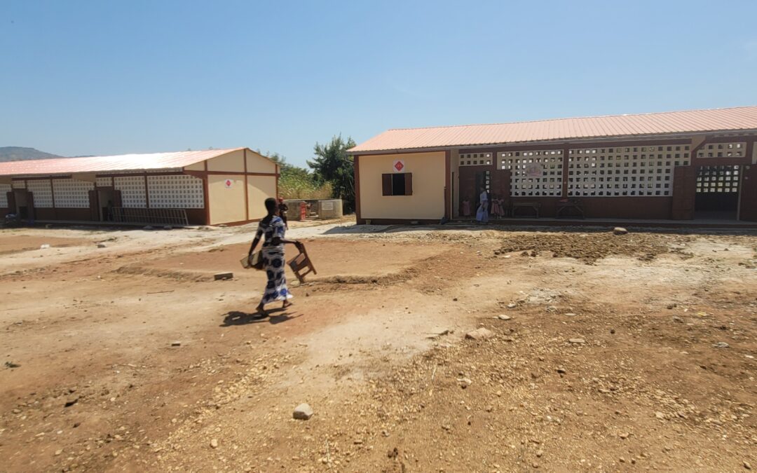 Construction de 5 salles de classe + bloc administratif + toilettes à l’Epp Adjamda